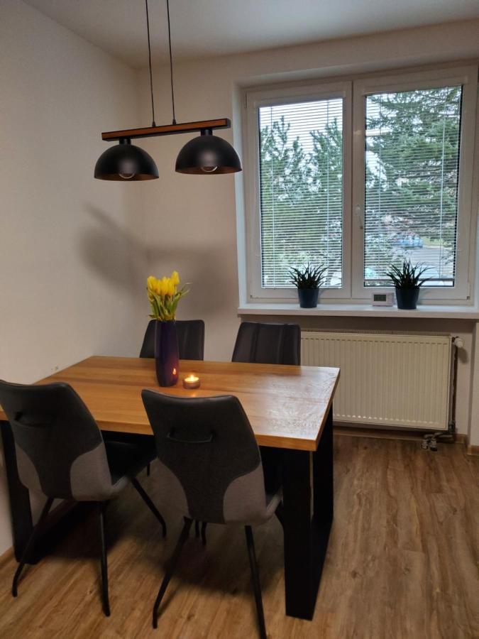 Novy Apartman Eva Jicin Exterior photo